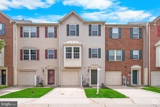 Building Photo - 7258 Mockingbird Cir