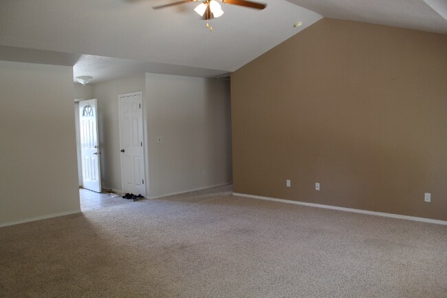 Foto del edificio - 1470 Northern Pine Dr