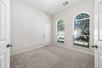 Building Photo - 7814 Rocky Peak Ln