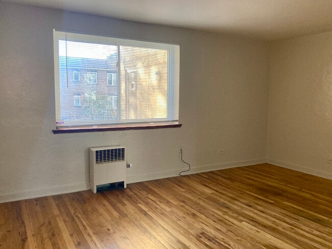 Building Photo - 1364 N Lafayette St