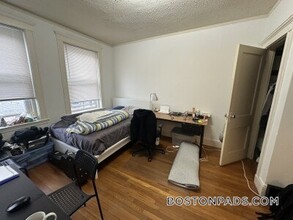 Building Photo - 143 Park Dr