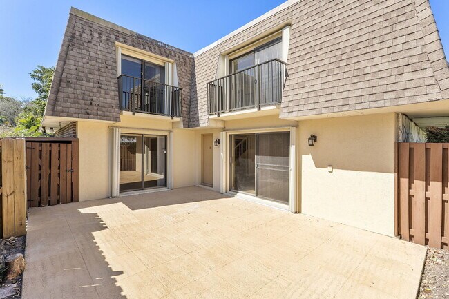 Foto del edificio - 2893 SW 22nd Cir