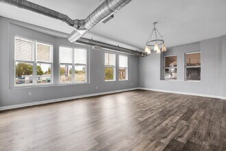 Building Photo - 277 N Broadway