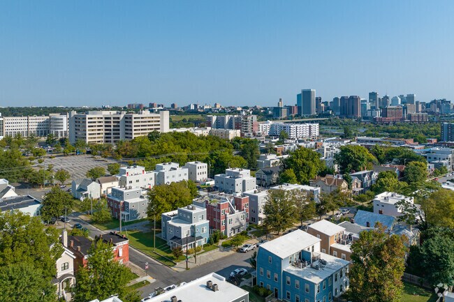 Aerial Photo - 1109-1111 Porter St