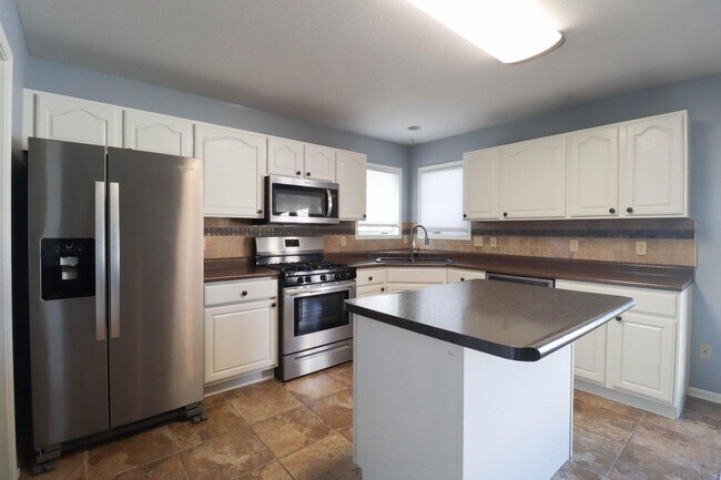 Building Photo - 11502 Inland Cove