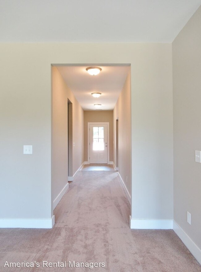 Foto del edificio - 4 br, 2 bath House - 14688 Griffin Street