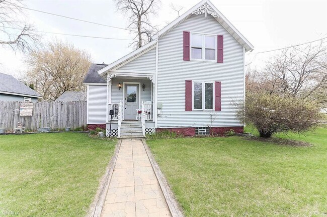Foto del edificio - 2 br, 1 bath House - 460 Spruce Street