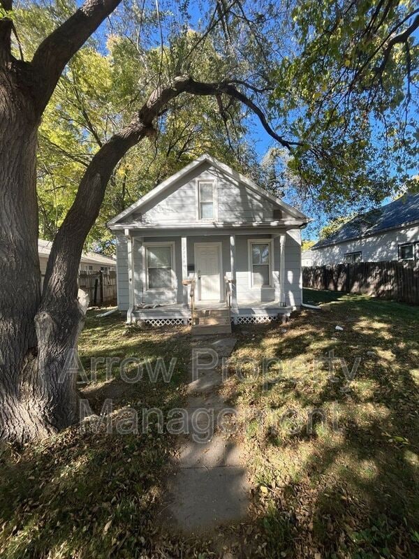 Building Photo - 2234 Dudley St