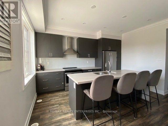 Building Photo - 566 Rapids Ln