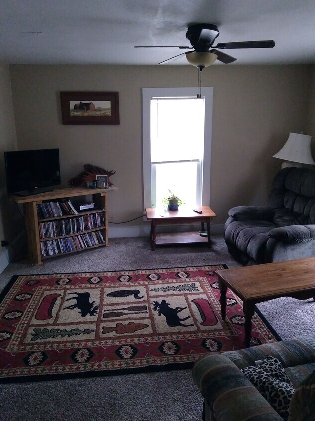 358 N 15th St Unit B, Manhattan, KS 66502 358 N 15th St Manhattan, KS