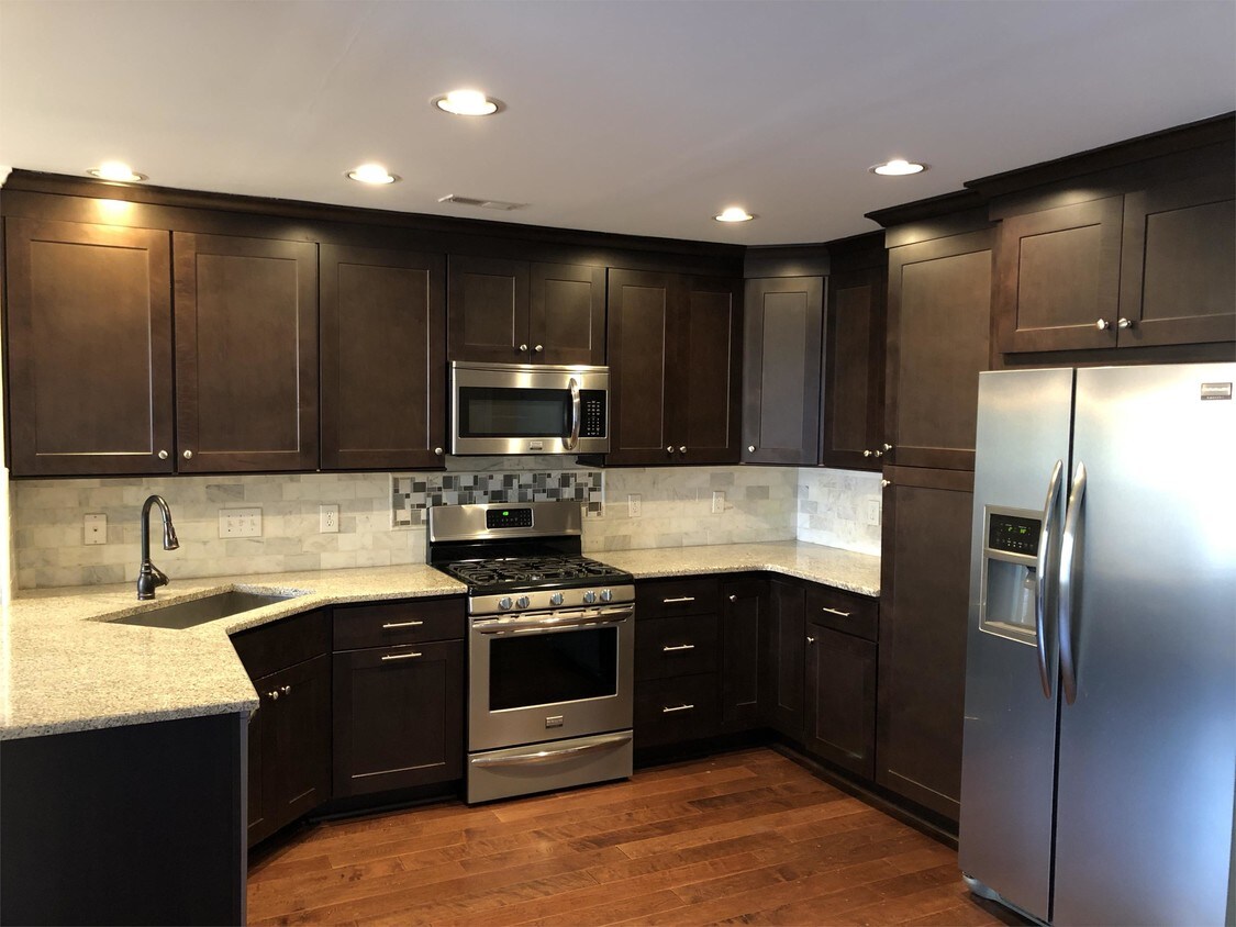 Foto principal - 11533 Delores Ferguson Ln