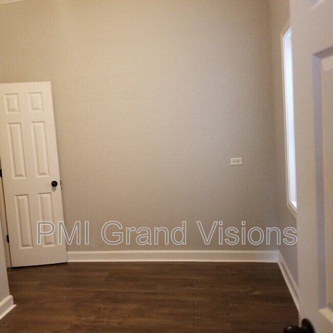 Foto del edificio - 140 N 17th St