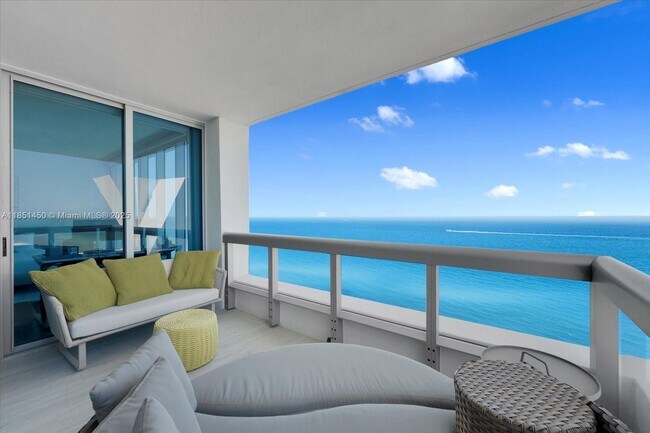 Building Photo - 6899 Collins Ave