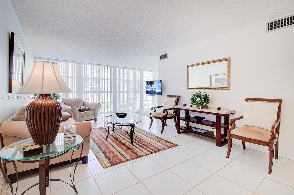 801 Three Islands Boulevard Unit 204, Hallandale Beach, FL 33009