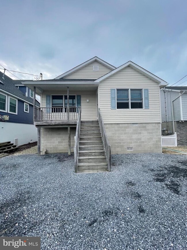 211 N Ave, West Wildwood, NJ 08260 House Rental in West Wildwood, NJ
