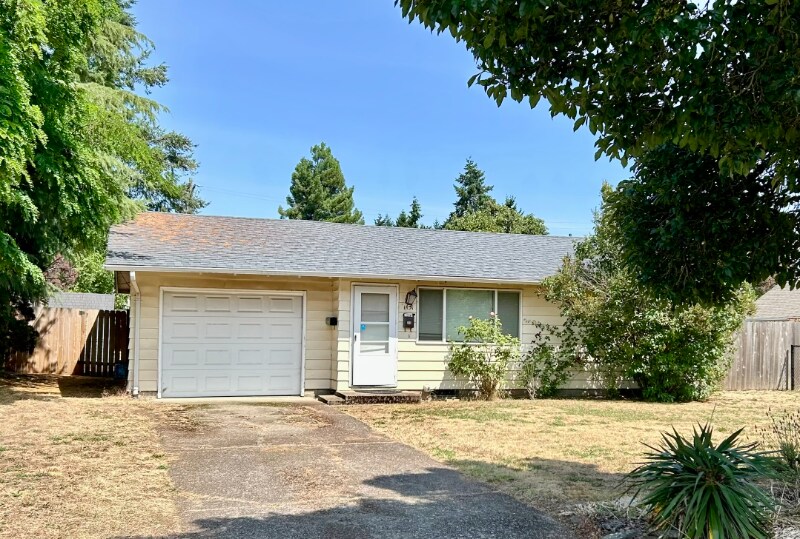 Foto principal - 1431 Mill St