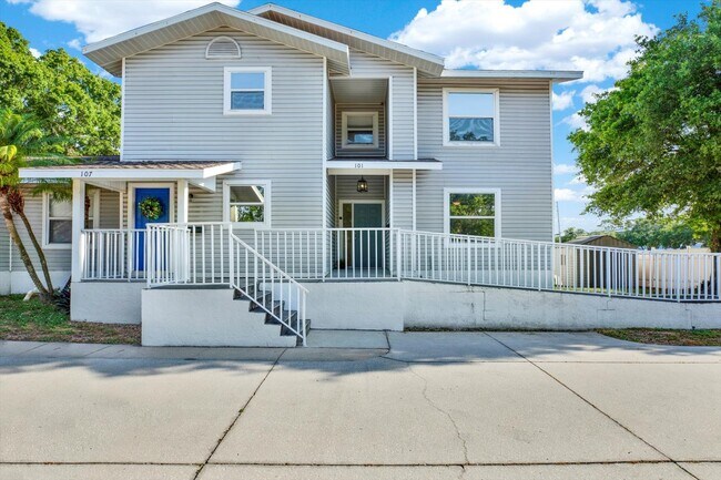 Building Photo - 101 47th Ave N