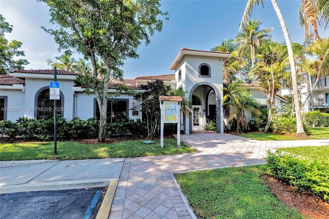 Foto del edificio - 9288 W Atlantic Blvd
