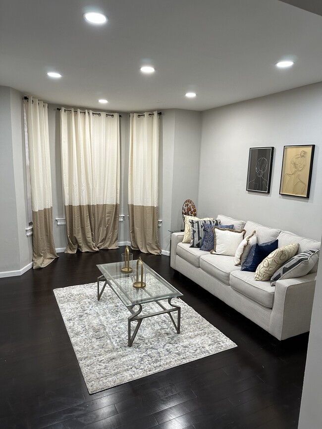 Photo - 38 Rhode Island Ave NW House