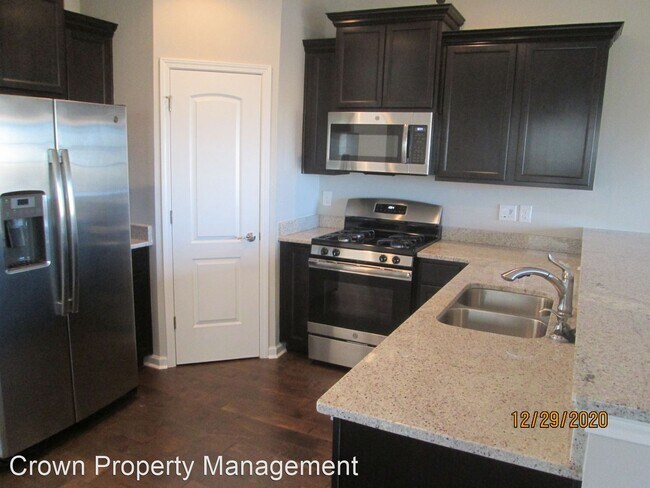 Building Photo - 3 br, 2.5 bath House - 1155 Coopers Ridge LN