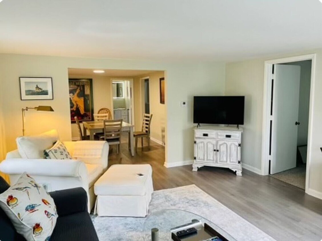 Foto principal - 1016 Ottawa Dr