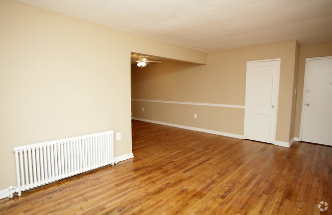 Interior Photo - Delwin Apartments