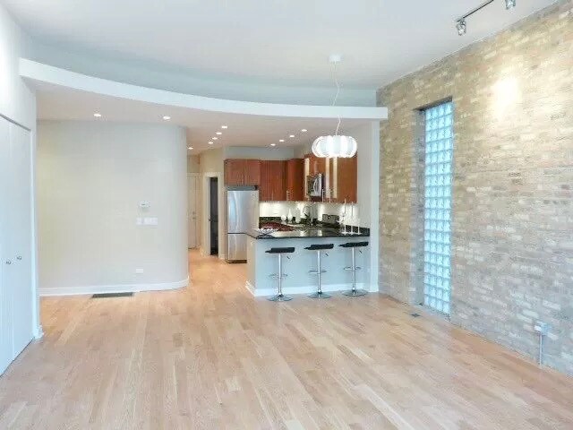 Foto principal - 1423 N Cleaver St