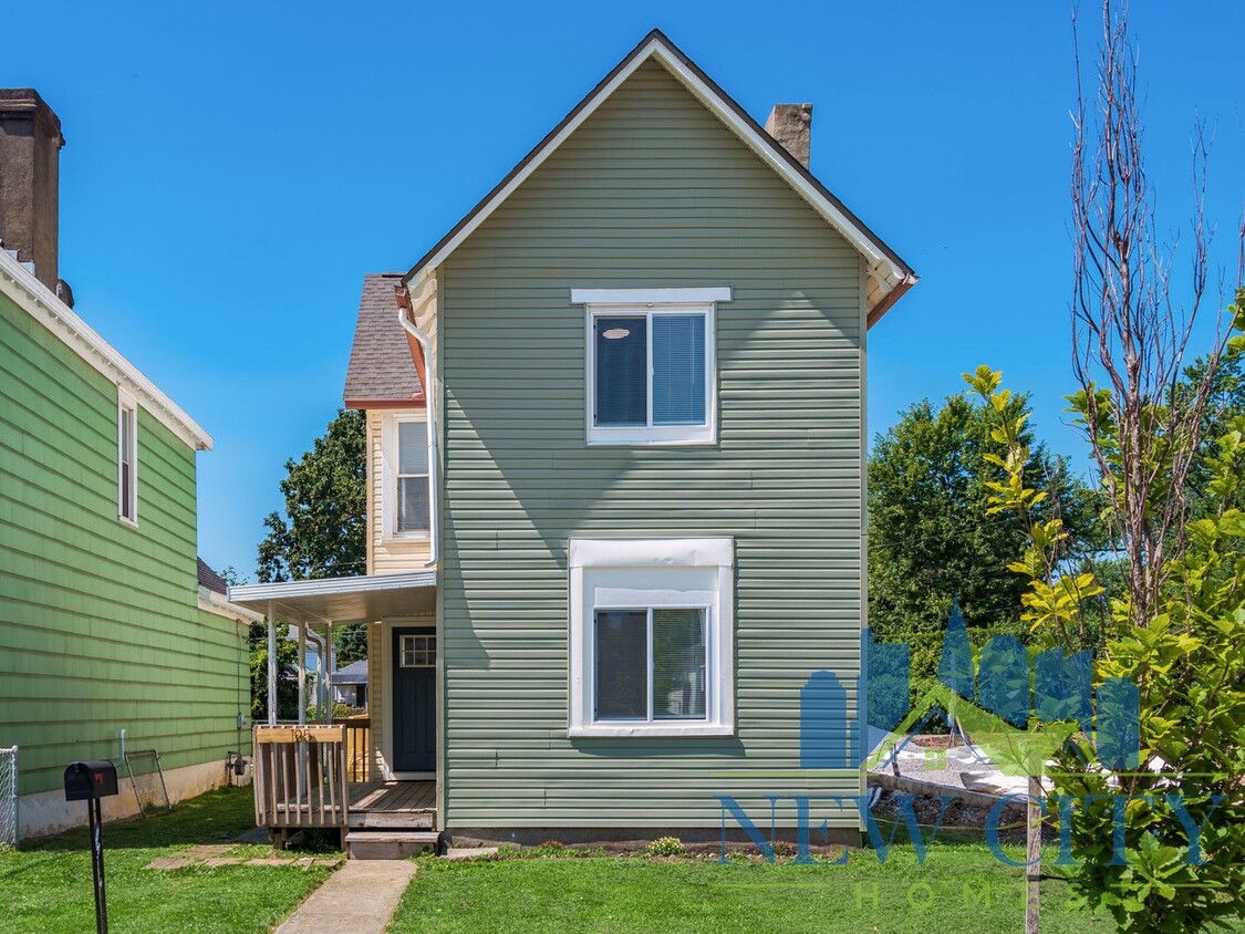 Primary Photo - Renovated Spacious Two Bedroom in Franklinton