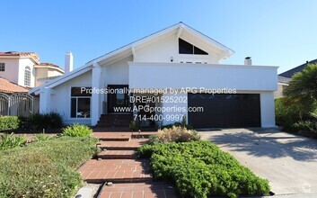 Building Photo - 10438 Salinas River Cir