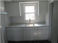 Building Photo - 18532 Roscommon St