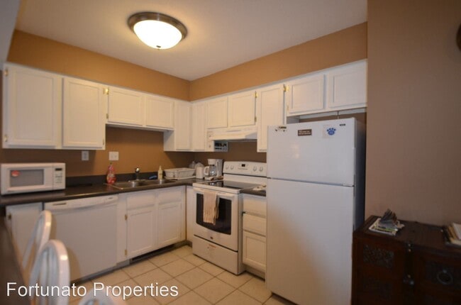 Building Photo - 1 br, 1 bath House - 501 Asgard Haus 246 B...