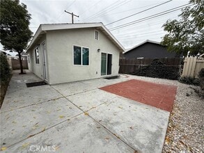 Building Photo - 409 W Pioneer Ave