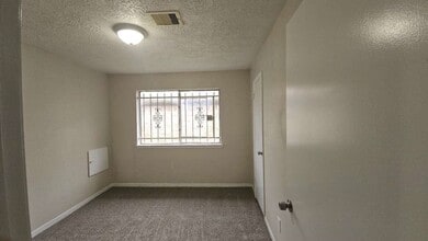 Building Photo - 7222 Northleaf Dr