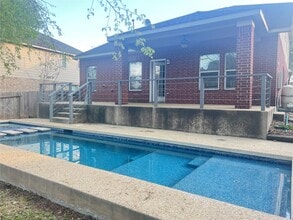 Building Photo - 107 W Spindle Tree Cir