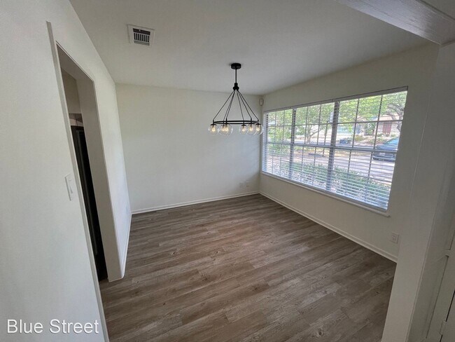 Building Photo - 3 br, 2 bath House - 4103 Deepwoods Drive