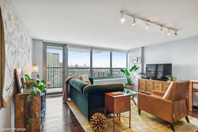 Foto del edificio - 3550 N Lake Shore Dr