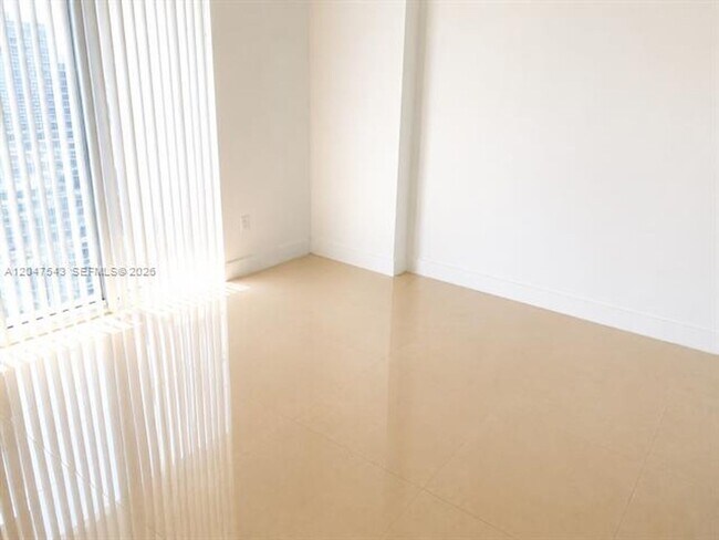 Foto del edificio - 1111 SW 1st Ave