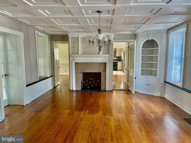 Foto del edificio - 8314 Cedar Rd