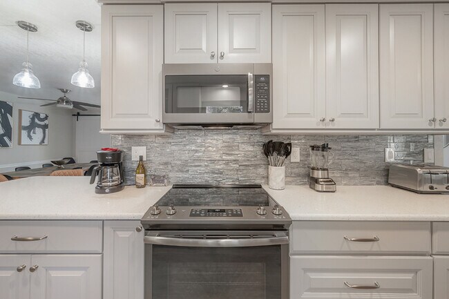 Foto del edificio - 1396 Kennywood Dr