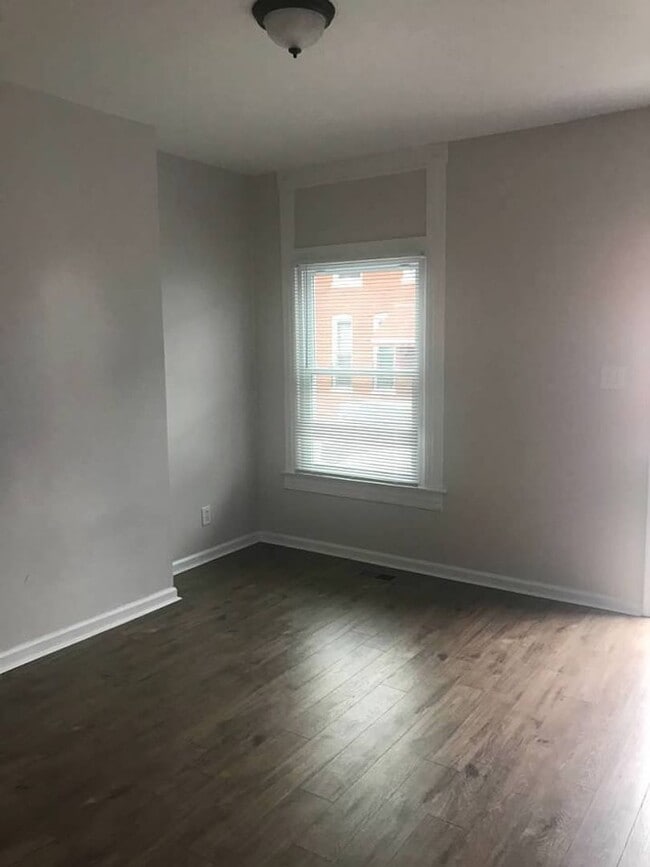 Building Photo - 2707 Miles Ave