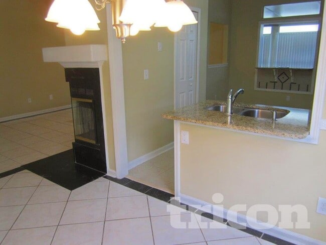 Building Photo - 12351 Silent Brook Trail N