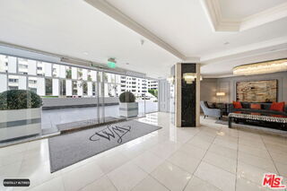Foto del edificio - 10660 Wilshire Blvd