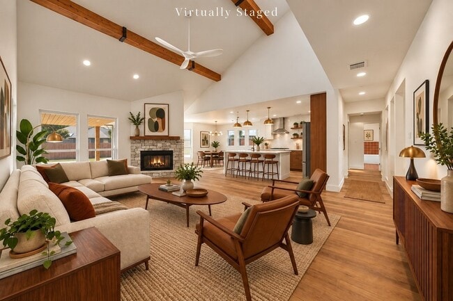 Building Photo - 4001 Bullock Dr