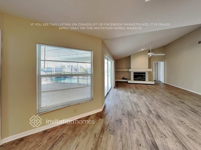 Building Photo - 4124 Ridgemoor Dr N