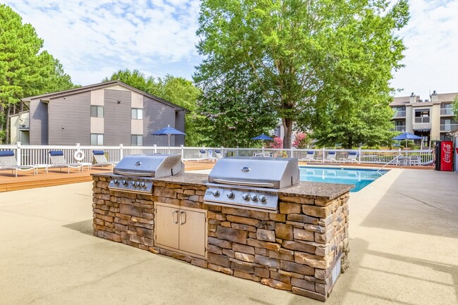 Pool - 1805 Summit Hills Way