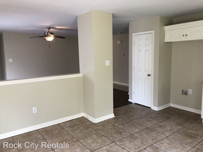 Building Photo - 3 br, 2 bath House - 6108 Sandy Lane