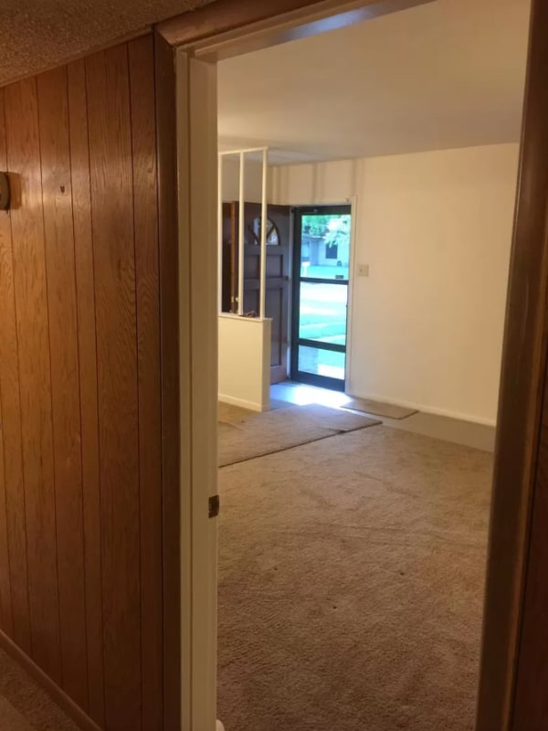 Building Photo - 558 Artemis Dr