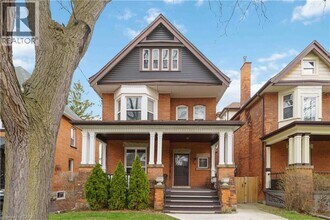 Building Photo - 36 Stanley Ave