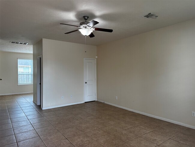 Foto del edificio - 3523 Lilac Ranch Dr