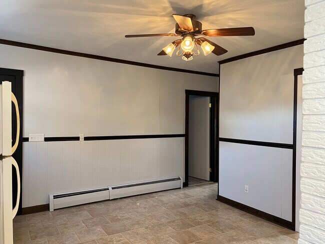Dining Area - 24 Norris Ave